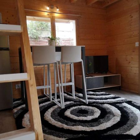 Le Petit Chalet De Nimes Shantay Youstay Екстер'єр фото